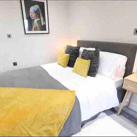 Entire Apartment / Nec / Resorts World / Birmingham Airport Sheldon  Dış mekan fotoğraf