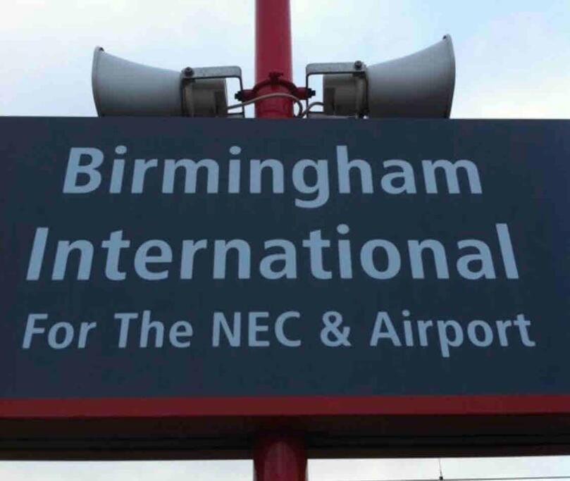 Entire Apartment / Nec / Resorts World / Birmingham Airport Sheldon  Dış mekan fotoğraf